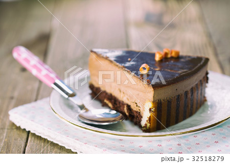 Chocolate mousse 32518279