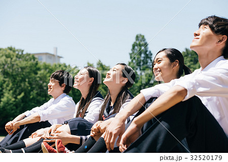 高校生たち 32520179