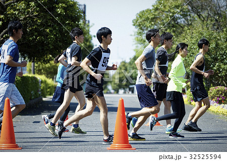 マラソン大会 32525594