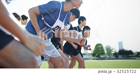 マラソン大会 マラソン大会 32525722