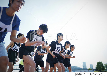 マラソン大会 マラソン大会 32525740