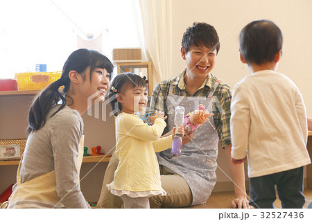 託児所、保育士、保育園、幼稚園、保育所、認可保育園　撮影協力・RYOZAN PARK大塚 32527436