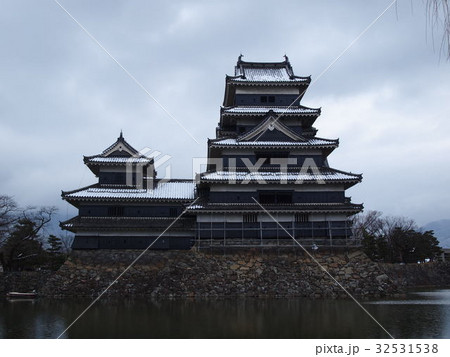信州　松本城 32531538