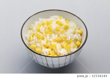 とうもろこしご飯 とうもろこしご飯 32538184