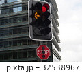 海外の信号機 32538967
