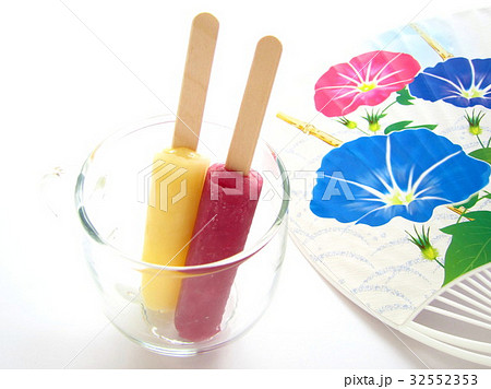 アイスキャンディー　夏イメージ 32552353