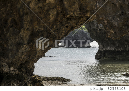 浜比嘉島 兼久ビーチ 浜比嘉島 兼久ビーチ 32553103