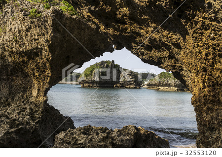 浜比嘉島 兼久ビーチ 浜比嘉島 兼久ビーチ 32553120