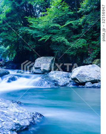 渓谷 渓谷 32556947