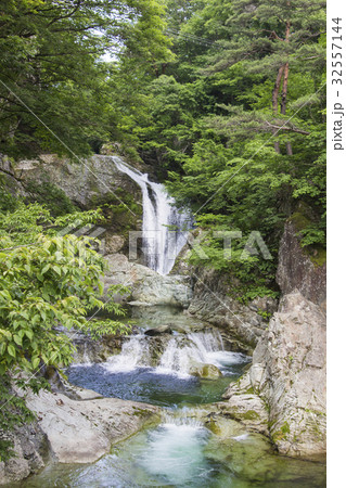 山形県_関山大滝_2017初夏 山形県_関山大滝_2017初夏 32557144