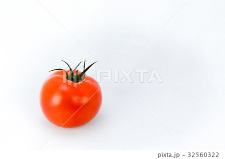 【写真素材】新鮮なトマト 【写真素材】新鮮なトマト 32560322