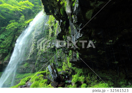 阿弥陀ヶ滝 32561523