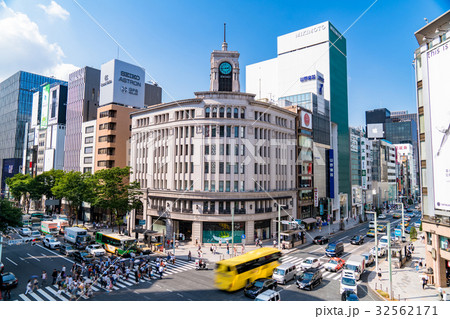 《東京都》銀座4丁目交差点 32562171