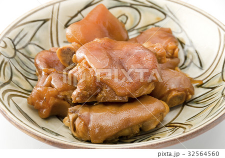 テビチ テビチ 32564560