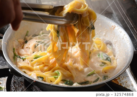 パスタ パスタ 32574868