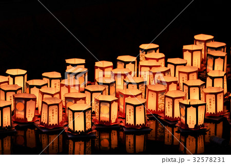 灯篭流し 灯篭流し 32578231