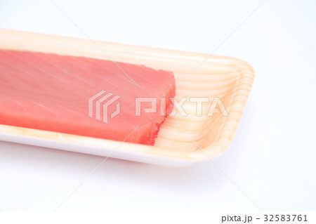 マグロの赤身 32583761
