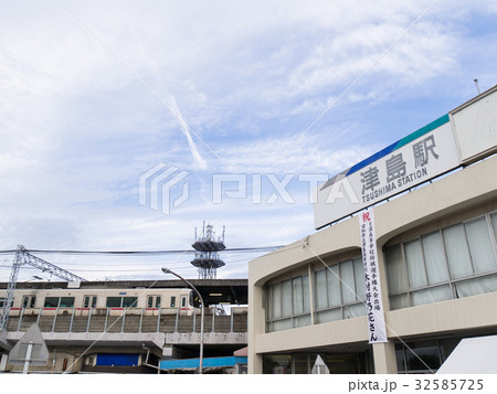 津島駅 32585725
