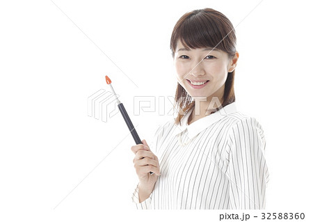 指示棒を持つ女性 指示棒を持つ女性 32588360