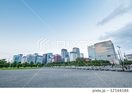 Tokyo Imperial Palace Area 32588386