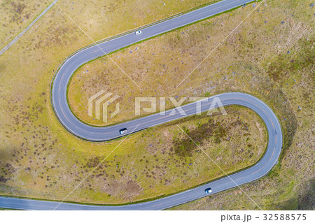 S字カーブ S字カーブ 32588575