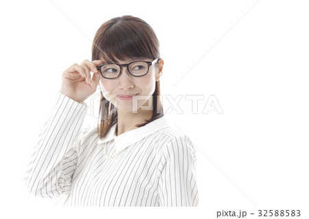 知的な女性イメージ 知的な女性イメージ 32588583