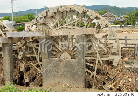 九州北部豪雨直後の三連水車(福岡県朝倉市)4 九州北部豪雨直後の三連水車(福岡県朝倉市)4 32590846