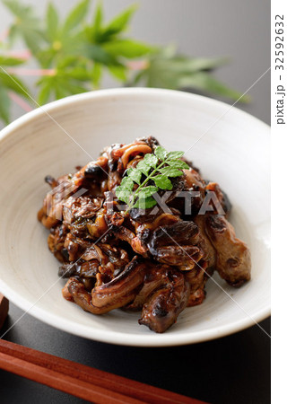 うなぎの肝焼き 32592632