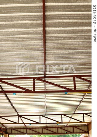 silver foil insulation heat on ceiling roof house 32594110