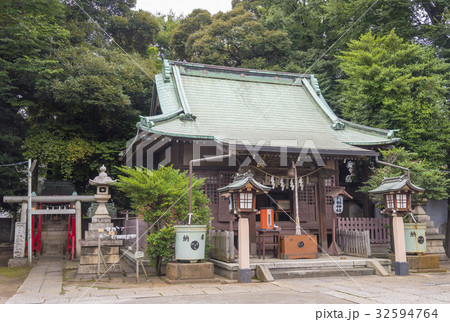 高円寺天祖神社の拝殿（東京都杉並区） 32594764