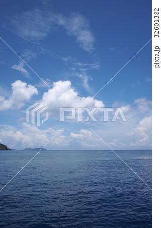 夏の海 32601382