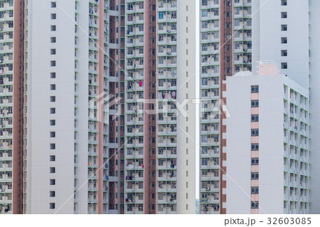 Building facade 32603085