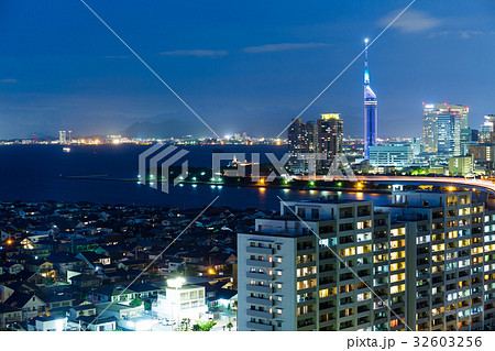 Fukuoka city at night 32603256