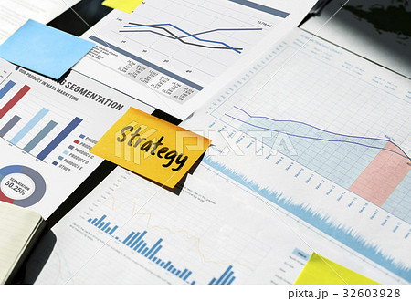 Data Management Perfomance Graph Concept Data Management Perfomance Graph Concept 32603928