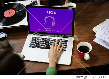 Music Audio Headphones Sign Symbol Music Audio Headphones Sign Symbol 32607113