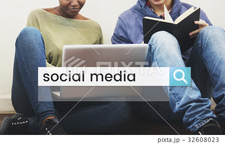 Social Media Network Online Community Search Box Magnifying Glass Graphic 32608023
