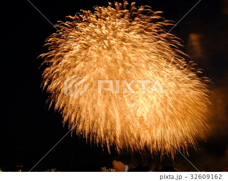 花火 花火 32609162