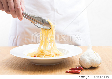 ペペロンチーノ.パスタ 32612119