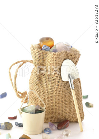 天然石、採掘 32612273