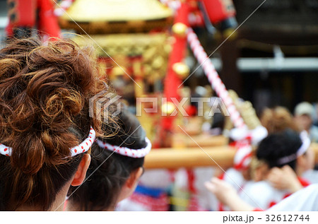 大阪　天神祭　ギャルみこし 32612744