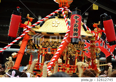 大阪　天神祭　ギャルみこし 32612745