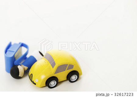 通学 登校 下校 小学生 ランドセル 交通事故 通学 登校 下校 小学生 ランドセル 交通事故 32617223