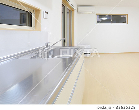 新築住宅 リビングダイニングキッチン 32625328