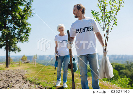 Admirable bright people determined planting some Admirable bright people determined planting some 32627449