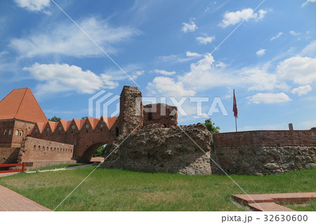 トルンのドイツ騎士団城跡(Ruins of Teutonic Knights' Castle) 32630600