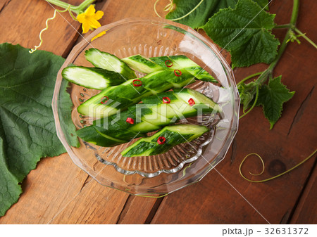 きゅうりの漬け物　浅漬け　 32631372
