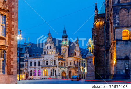 Bremen. The central market square. Town Hall. Bremen. The central market square. Town Hall. 32632103