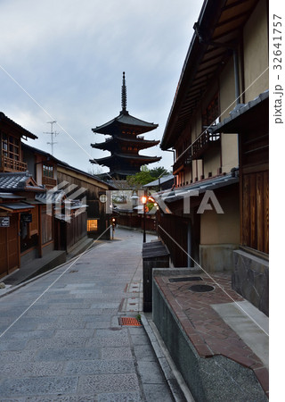 八坂の塔　法観寺 32641757