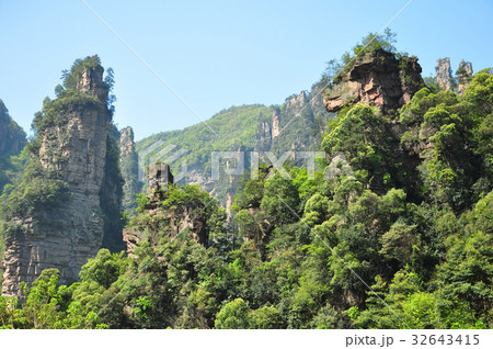 Quartz sandstone pillar in Zhangjiajie in China 32643415