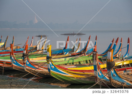 traditional boat near the U Bein Bridge, Mandalay 32645076
